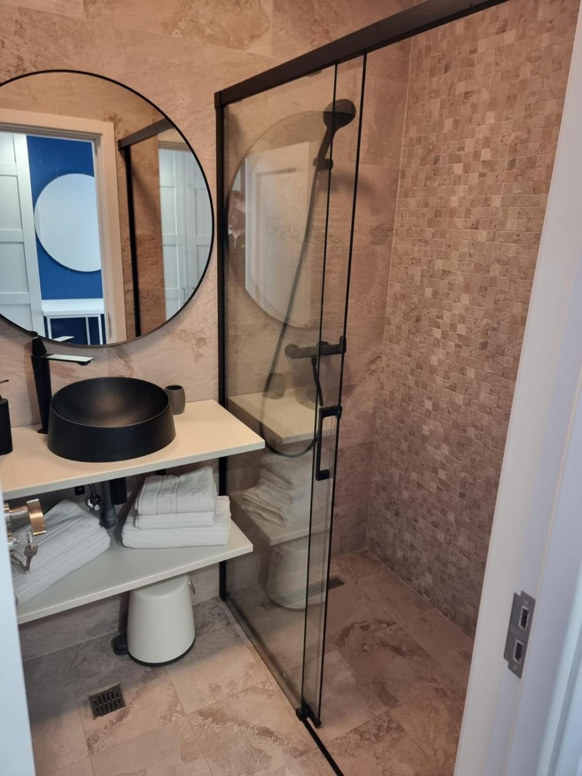 Studio Anabella-Endless Summer Mamaia Nord Apartaments Неводарі Екстер'єр фото